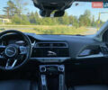Серый Ягуар I-Pace, объемом двигателя 0 л и пробегом 157 тыс. км за 23500 $, фото 3 на Automoto.ua