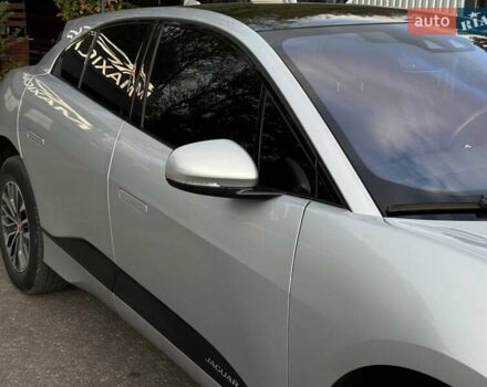 Серый Ягуар I-Pace, объемом двигателя 0 л и пробегом 209 тыс. км за 20900 $, фото 21 на Automoto.ua