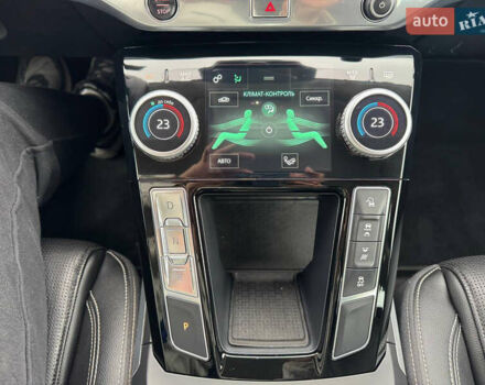 Серый Ягуар I-Pace, объемом двигателя 0 л и пробегом 149 тыс. км за 22978 $, фото 40 на Automoto.ua