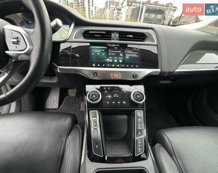 Серый Ягуар I-Pace, объемом двигателя 0 л и пробегом 118 тыс. км за 23000 $, фото 9 на Automoto.ua