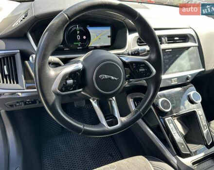 Серый Ягуар I-Pace, объемом двигателя 0 л и пробегом 107 тыс. км за 20900 $, фото 23 на Automoto.ua