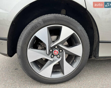 Серый Ягуар I-Pace, объемом двигателя 0 л и пробегом 118 тыс. км за 23000 $, фото 39 на Automoto.ua