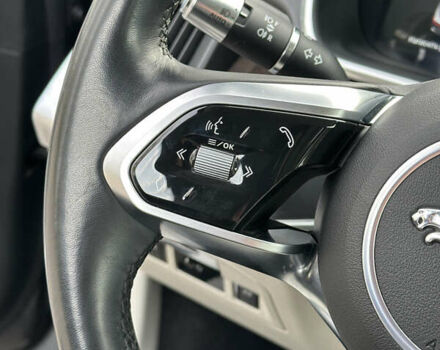 Серый Ягуар I-Pace, объемом двигателя 0 л и пробегом 122 тыс. км за 24800 $, фото 23 на Automoto.ua