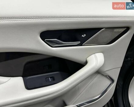 Серый Ягуар I-Pace, объемом двигателя 0 л и пробегом 152 тыс. км за 26000 $, фото 22 на Automoto.ua