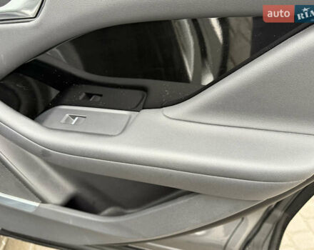 Сірий Ягуар I-Pace, об'ємом двигуна 0 л та пробігом 135 тис. км за 22999 $, фото 49 на Automoto.ua