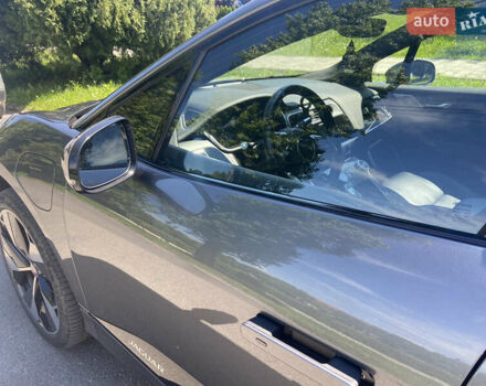 Серый Ягуар I-Pace, объемом двигателя 0 л и пробегом 112 тыс. км за 25500 $, фото 29 на Automoto.ua