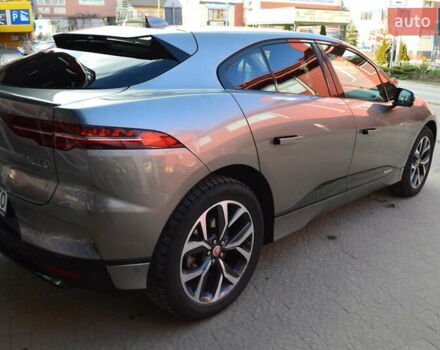 Серый Ягуар I-Pace, объемом двигателя 0 л и пробегом 98 тыс. км за 27400 $, фото 2 на Automoto.ua