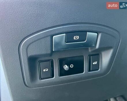 Серый Ягуар I-Pace, объемом двигателя 0 л и пробегом 155 тыс. км за 29990 $, фото 20 на Automoto.ua