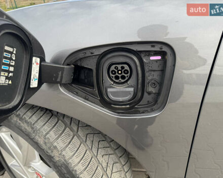 Серый Ягуар I-Pace, объемом двигателя 0 л и пробегом 143 тыс. км за 25500 $, фото 7 на Automoto.ua