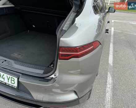 Серый Ягуар I-Pace, объемом двигателя 0 л и пробегом 118 тыс. км за 23000 $, фото 16 на Automoto.ua