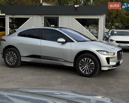 Серый Ягуар I-Pace, объемом двигателя 0 л и пробегом 209 тыс. км за 20900 $, фото 6 на Automoto.ua