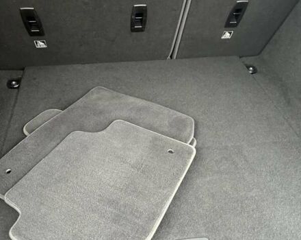 Серый Ягуар I-Pace, объемом двигателя 0 л и пробегом 128 тыс. км за 22800 $, фото 20 на Automoto.ua