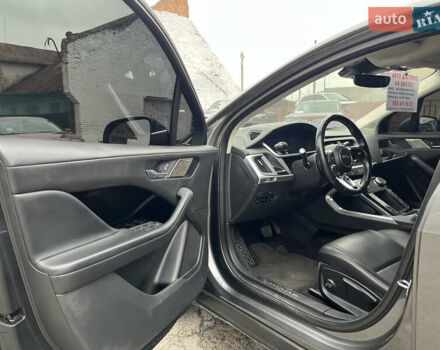 Сірий Ягуар I-Pace, об'ємом двигуна 0 л та пробігом 105 тис. км за 25900 $, фото 6 на Automoto.ua