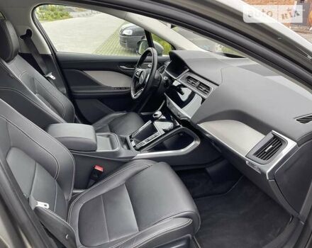 Серый Ягуар I-Pace, объемом двигателя 0 л и пробегом 107 тыс. км за 38500 $, фото 14 на Automoto.ua