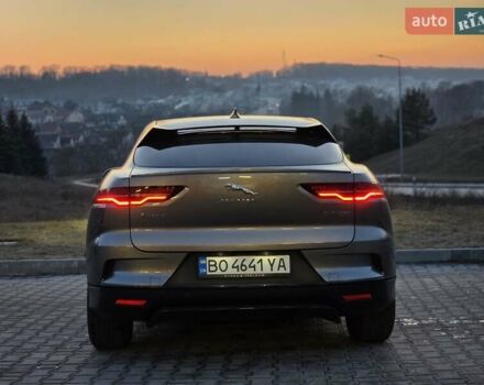 Серый Ягуар I-Pace, объемом двигателя 0 л и пробегом 141 тыс. км за 20499 $, фото 8 на Automoto.ua