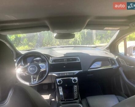 Серый Ягуар I-Pace, объемом двигателя 0 л и пробегом 96 тыс. км за 25000 $, фото 25 на Automoto.ua