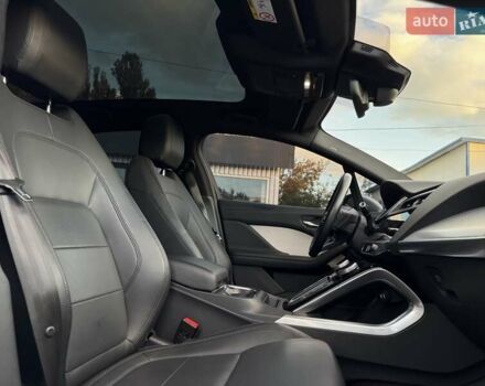 Серый Ягуар I-Pace, объемом двигателя 0 л и пробегом 209 тыс. км за 20900 $, фото 62 на Automoto.ua