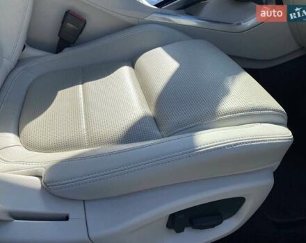Серый Ягуар I-Pace, объемом двигателя 0 л и пробегом 77 тыс. км за 27500 $, фото 4 на Automoto.ua