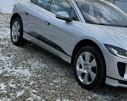 Серый Ягуар I-Pace, объемом двигателя 0 л и пробегом 169 тыс. км за 23499 $, фото 116 на Automoto.ua