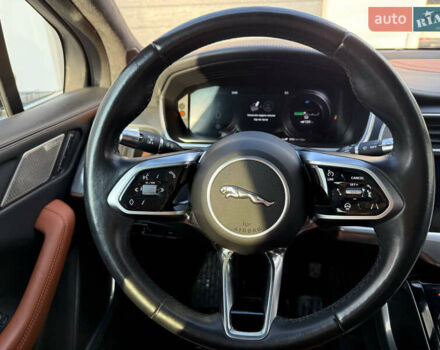 Серый Ягуар I-Pace, объемом двигателя 0 л и пробегом 159 тыс. км за 22999 $, фото 17 на Automoto.ua