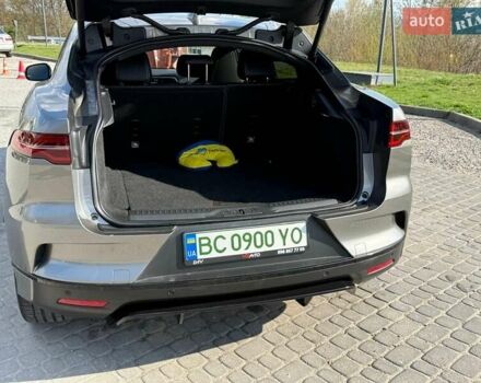 Серый Ягуар I-Pace, объемом двигателя 0 л и пробегом 75 тыс. км за 26500 $, фото 5 на Automoto.ua