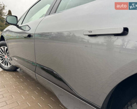 Серый Ягуар I-Pace, объемом двигателя 0 л и пробегом 149 тыс. км за 22978 $, фото 13 на Automoto.ua