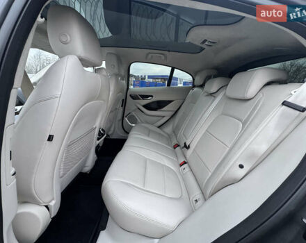 Сірий Ягуар I-Pace, об'ємом двигуна 0 л та пробігом 130 тис. км за 23999 $, фото 57 на Automoto.ua