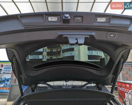 Серый Ягуар I-Pace, объемом двигателя 0 л и пробегом 72 тыс. км за 29499 $, фото 16 на Automoto.ua