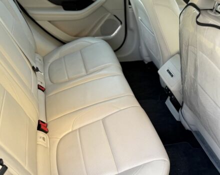 Серый Ягуар I-Pace, объемом двигателя 0 л и пробегом 123 тыс. км за 22999 $, фото 15 на Automoto.ua