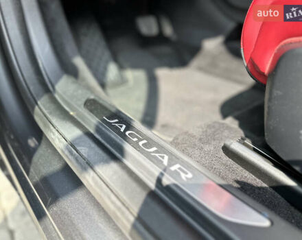 Серый Ягуар I-Pace, объемом двигателя 0 л и пробегом 90 тыс. км за 28300 $, фото 47 на Automoto.ua