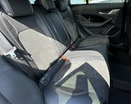 Серый Ягуар I-Pace, объемом двигателя 0 л и пробегом 107 тыс. км за 20900 $, фото 37 на Automoto.ua