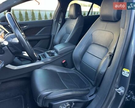 Серый Ягуар I-Pace, объемом двигателя 0 л и пробегом 94 тыс. км за 25900 $, фото 61 на Automoto.ua