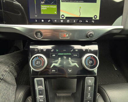 Серый Ягуар I-Pace, объемом двигателя 0 л и пробегом 155 тыс. км за 25300 $, фото 27 на Automoto.ua