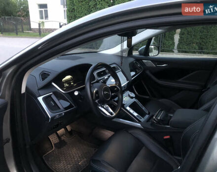 Серый Ягуар I-Pace, объемом двигателя 0 л и пробегом 99 тыс. км за 25600 $, фото 4 на Automoto.ua