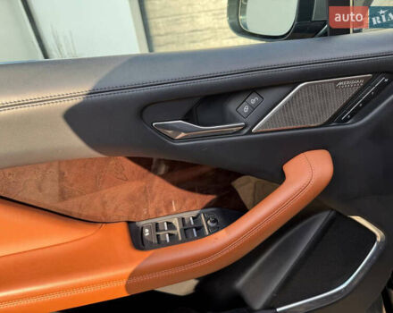 Серый Ягуар I-Pace, объемом двигателя 0 л и пробегом 159 тыс. км за 22999 $, фото 19 на Automoto.ua