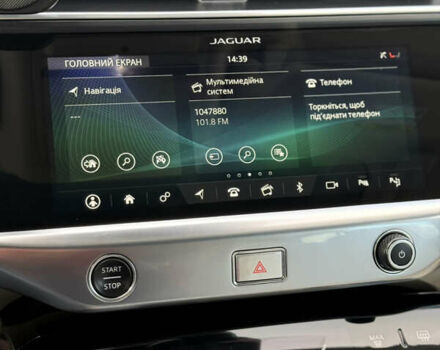 Серый Ягуар I-Pace, объемом двигателя 0 л и пробегом 169 тыс. км за 23499 $, фото 52 на Automoto.ua