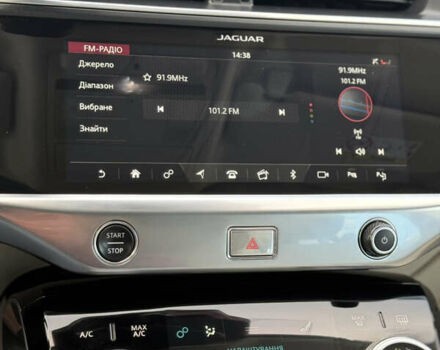 Серый Ягуар I-Pace, объемом двигателя 0 л и пробегом 169 тыс. км за 23499 $, фото 54 на Automoto.ua