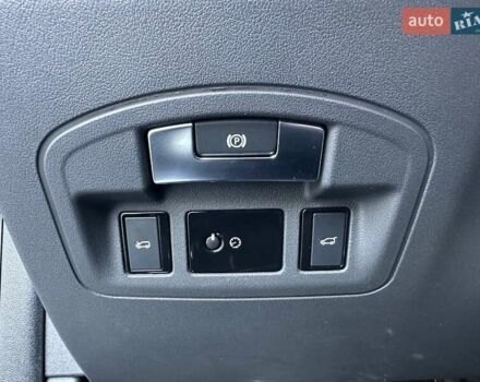 Серый Ягуар I-Pace, объемом двигателя 0 л и пробегом 94 тыс. км за 25900 $, фото 35 на Automoto.ua