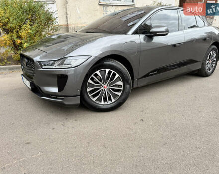 Серый Ягуар I-Pace, объемом двигателя 0 л и пробегом 111 тыс. км за 28200 $, фото 2 на Automoto.ua