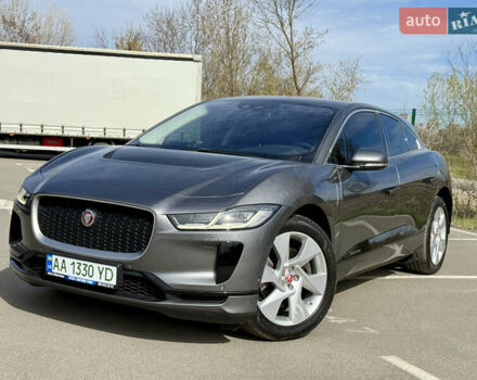 Серый Ягуар I-Pace, объемом двигателя 0 л и пробегом 89 тыс. км за 24900 $, фото 2 на Automoto.ua