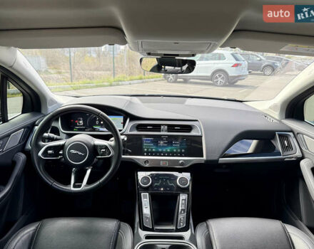 Серый Ягуар I-Pace, объемом двигателя 0 л и пробегом 89 тыс. км за 24900 $, фото 31 на Automoto.ua