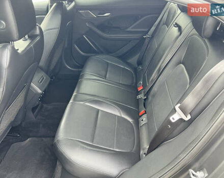 Серый Ягуар I-Pace, объемом двигателя 0 л и пробегом 85 тыс. км за 22852 $, фото 18 на Automoto.ua