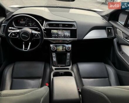 Серый Ягуар I-Pace, объемом двигателя 0 л и пробегом 209 тыс. км за 20900 $, фото 42 на Automoto.ua