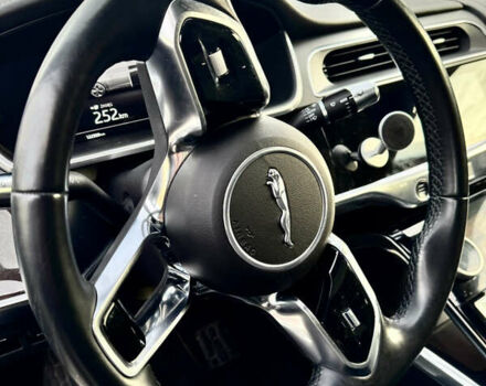 Серый Ягуар I-Pace, объемом двигателя 0 л и пробегом 122 тыс. км за 24500 $, фото 14 на Automoto.ua