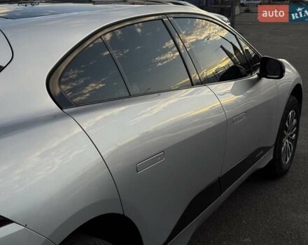 Серый Ягуар I-Pace, объемом двигателя 0 л и пробегом 209 тыс. км за 20900 $, фото 23 на Automoto.ua