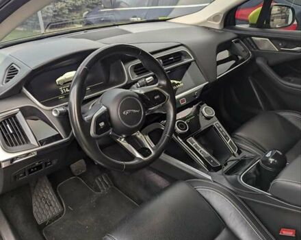 Серый Ягуар I-Pace, объемом двигателя 0 л и пробегом 169 тыс. км за 22000 $, фото 10 на Automoto.ua