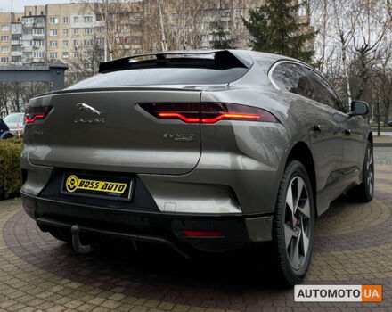 Серый Ягуар I-Pace, объемом двигателя 90 л и пробегом 147 тыс. км за 25000 $, фото 6 на Automoto.ua