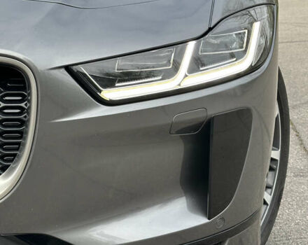 Серый Ягуар I-Pace, объемом двигателя 0 л и пробегом 122 тыс. км за 24800 $, фото 8 на Automoto.ua