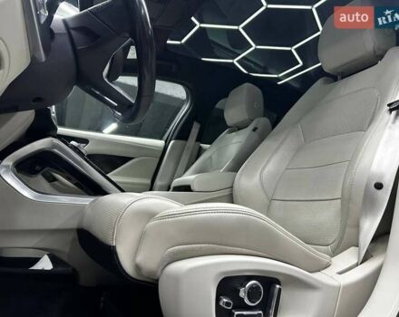 Серый Ягуар I-Pace, объемом двигателя 0 л и пробегом 152 тыс. км за 26000 $, фото 24 на Automoto.ua