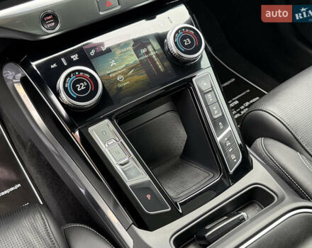 Сірий Ягуар I-Pace, об'ємом двигуна 0 л та пробігом 115 тис. км за 28000 $, фото 28 на Automoto.ua